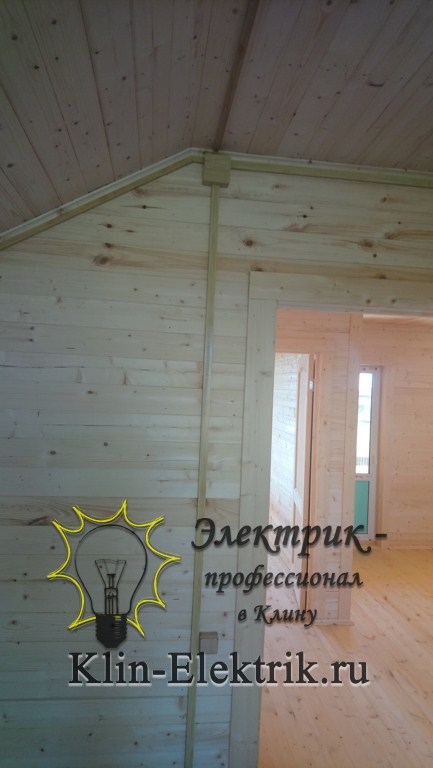 Электрика в каналах в кабель-каналах по монсарде