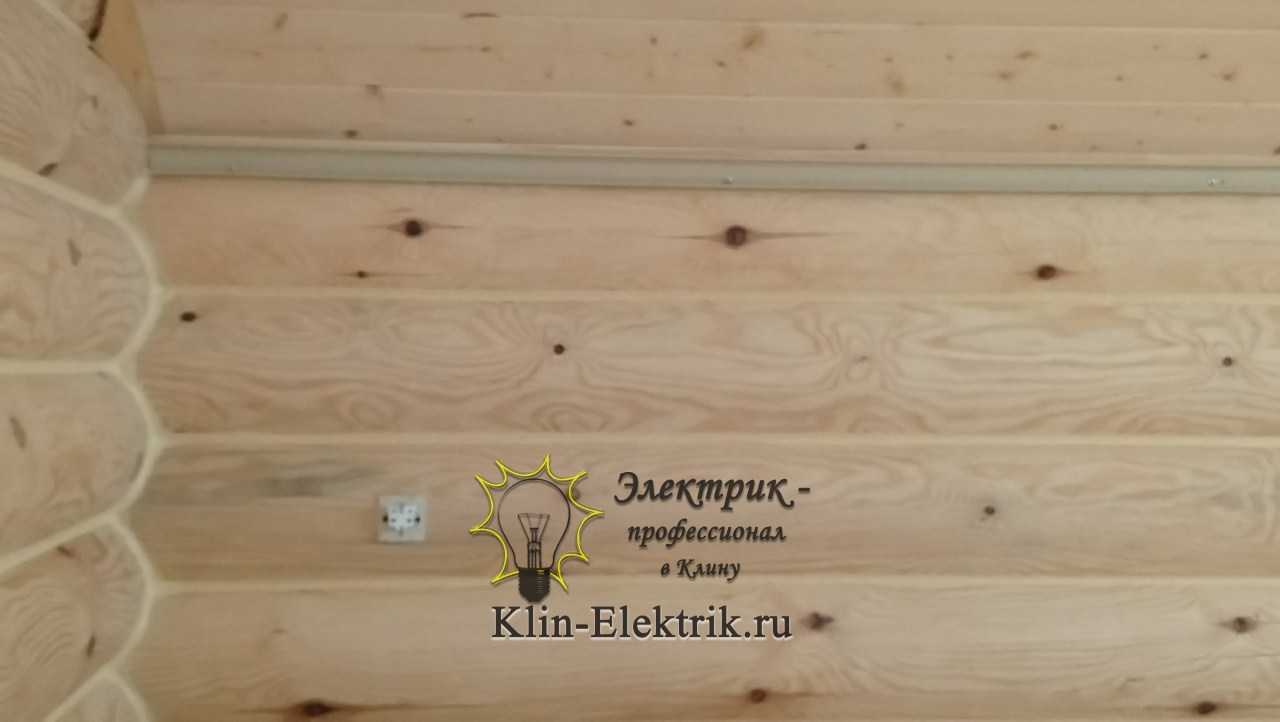 Электромонтаж по бревну
